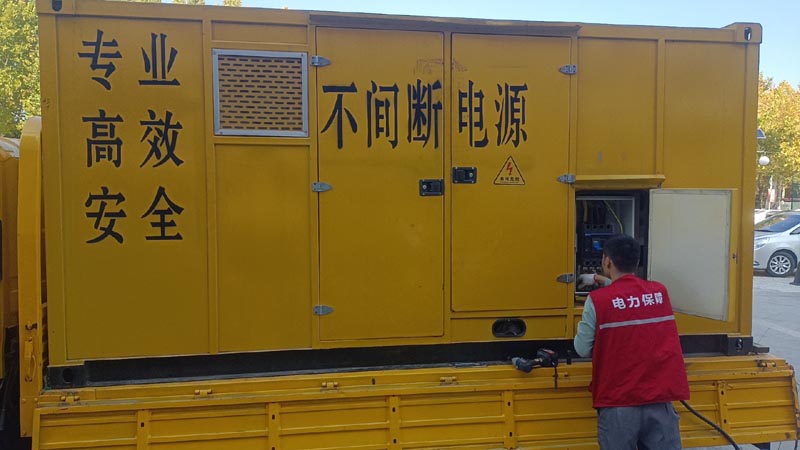 孟津柴油发电机组和UPS电源配合使用时，如何避免切换过程中的电力中断？